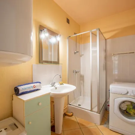 Aquarius By Interhome *